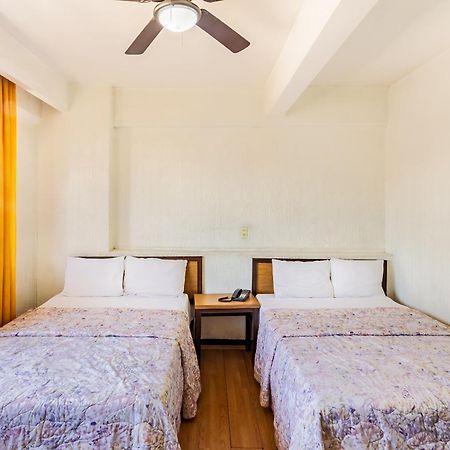 Oyo Nueva Galicia Hotel Guadalajara Buitenkant foto