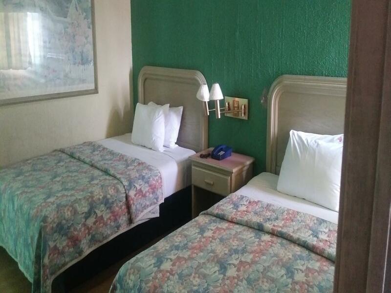 Oyo Nueva Galicia Hotel Guadalajara Buitenkant foto