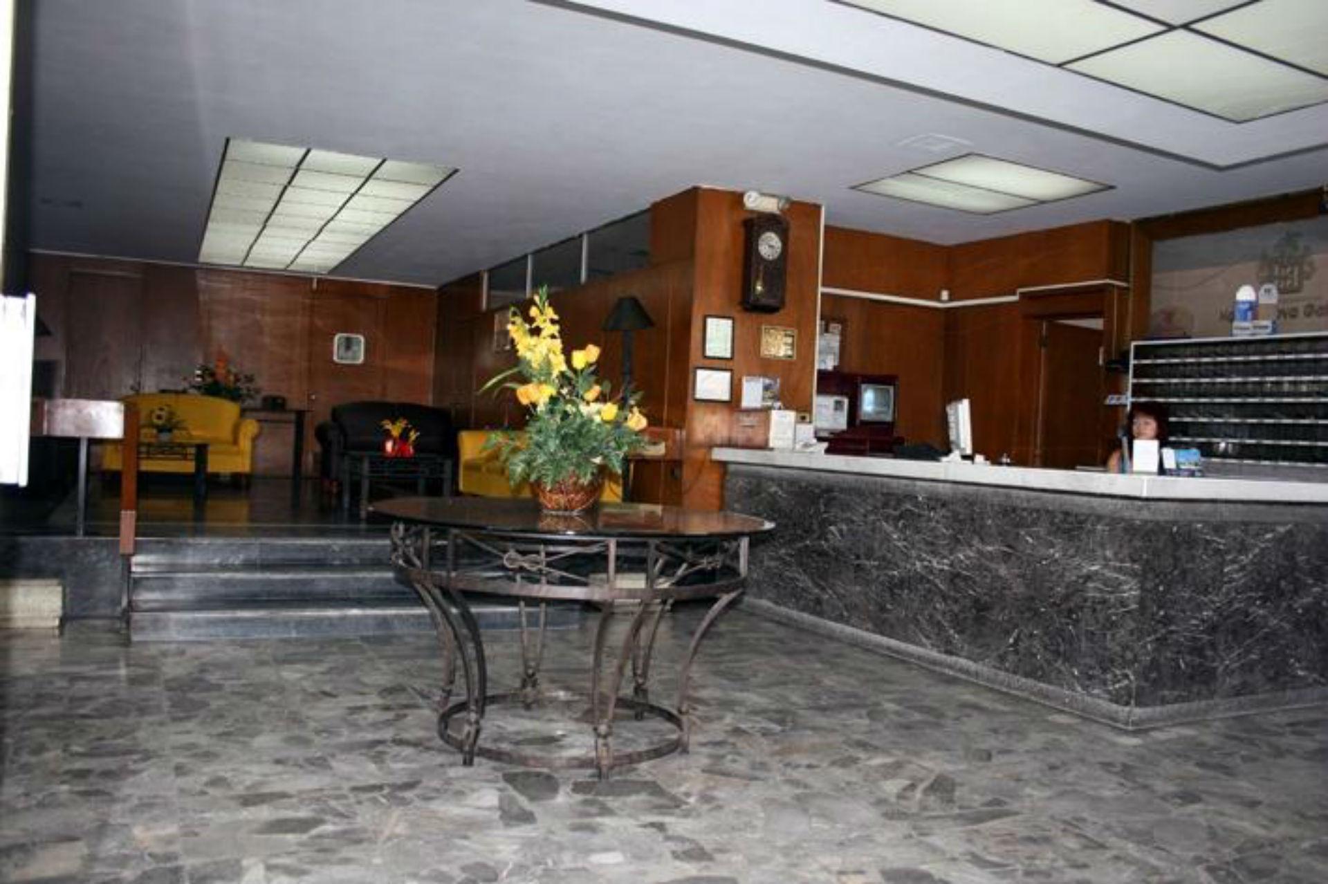 Oyo Nueva Galicia Hotel Guadalajara Buitenkant foto